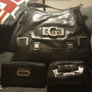 Guess black set 12