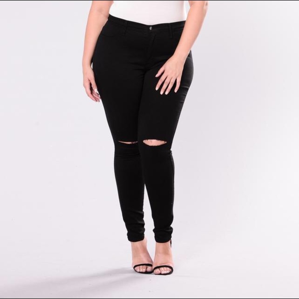 Fashion Nova canopy jeans
