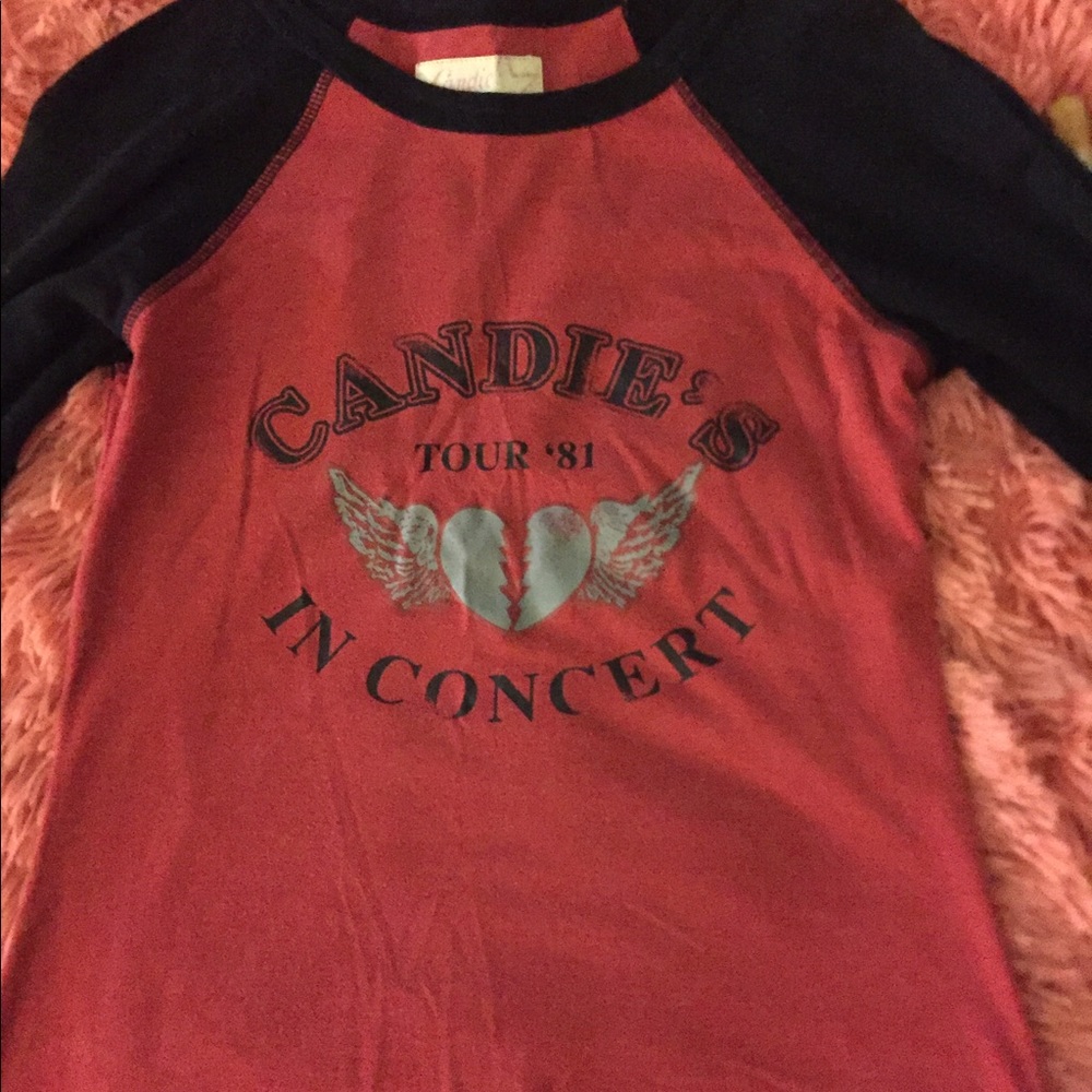 Baseball type tee