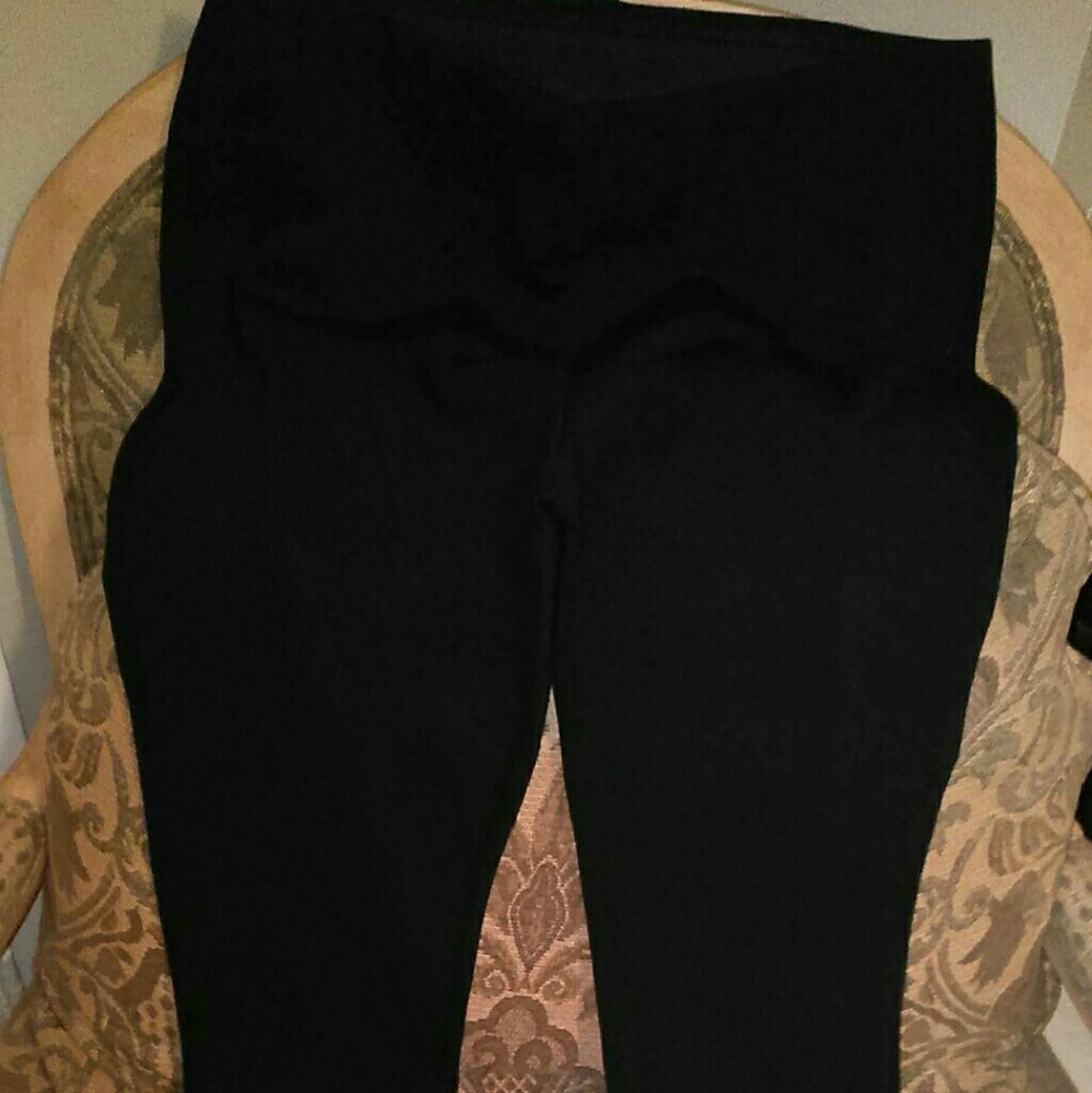 Women's Chico's size 1 black trousers