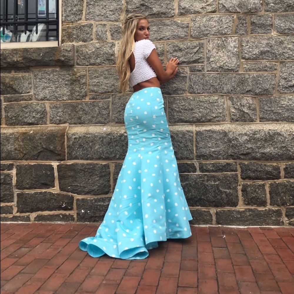 Sherri Hill Prom Dress