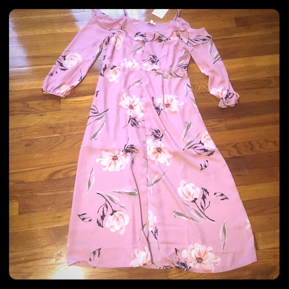 NWT open Shoulder FLORAL Dress