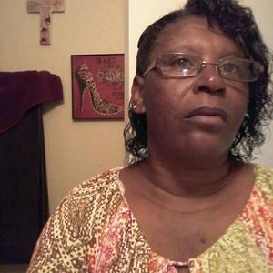 Meet your Posher, Danella