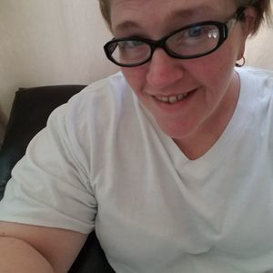 Meet your Posher, Jenelle