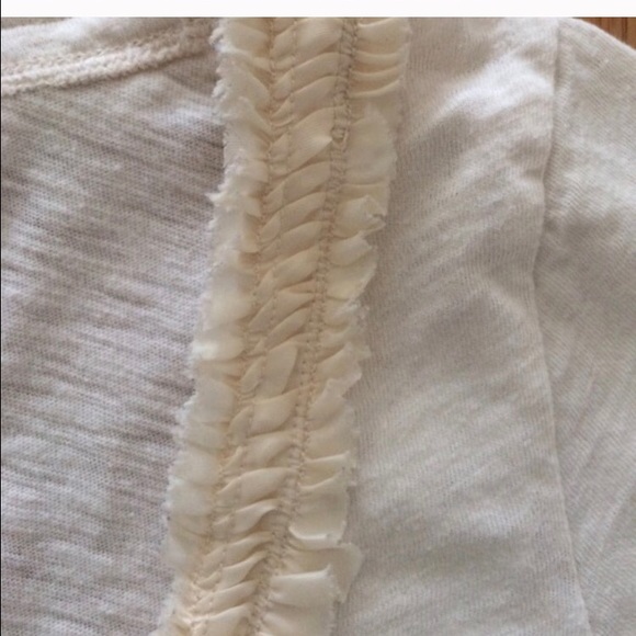 Joe fresh tee - Picture 3 of 3