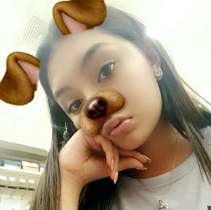 Meet your Posher, Gabby