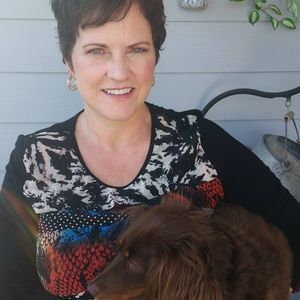 Meet your Posher, Danette