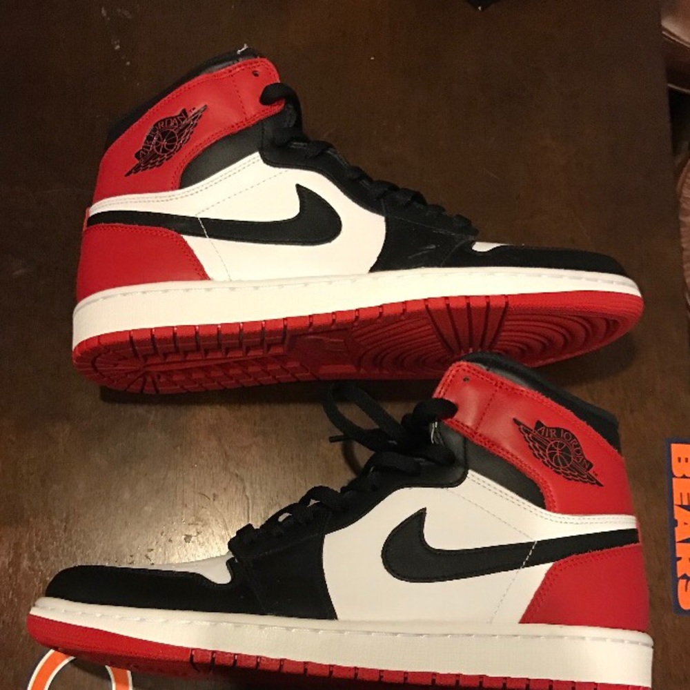 Retro 1 black toe unworn