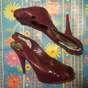 *GREAT CONDITION* STEVE MADDEN LEATHER SZ 9 1/2M