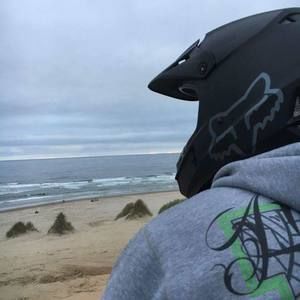 Meet your Posher, Akira