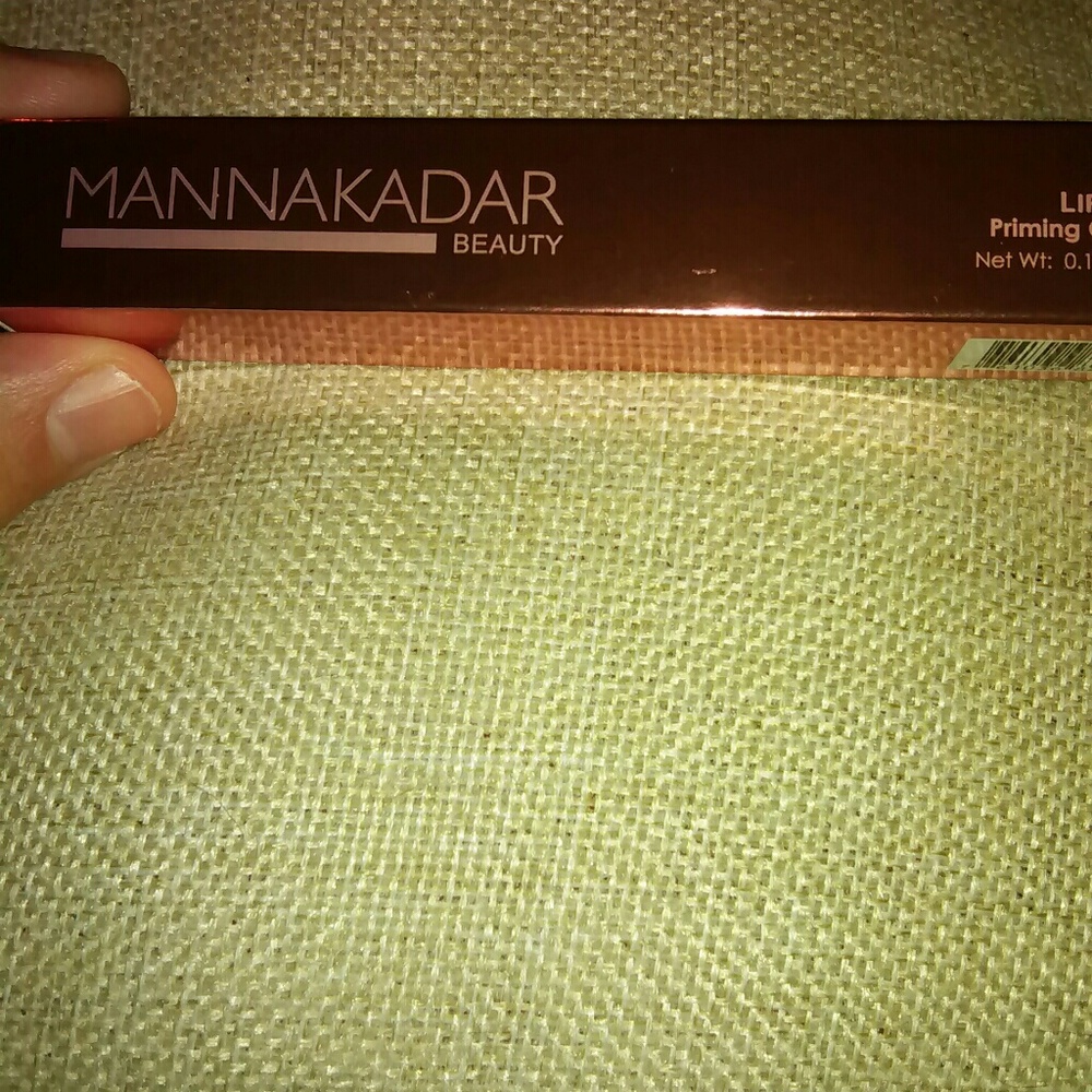 Mannakadar lucky lipstick