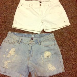 Gap "sexy boyfriend" shorts 2 pairs size 2