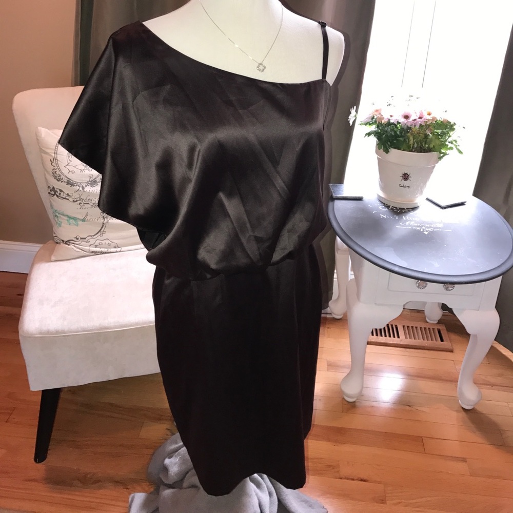 Dress. Chocolate coffee color