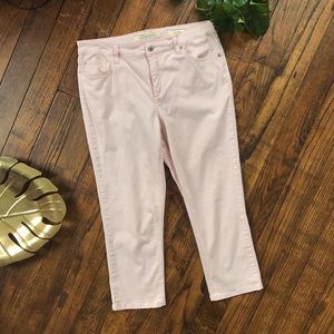 Soft Pink Capri Pant