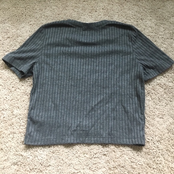 Grey Crop Top - Picture 2 of 3