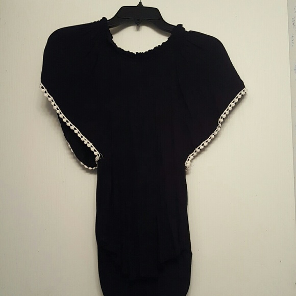 Black pleated top - Picture 1 of 3
