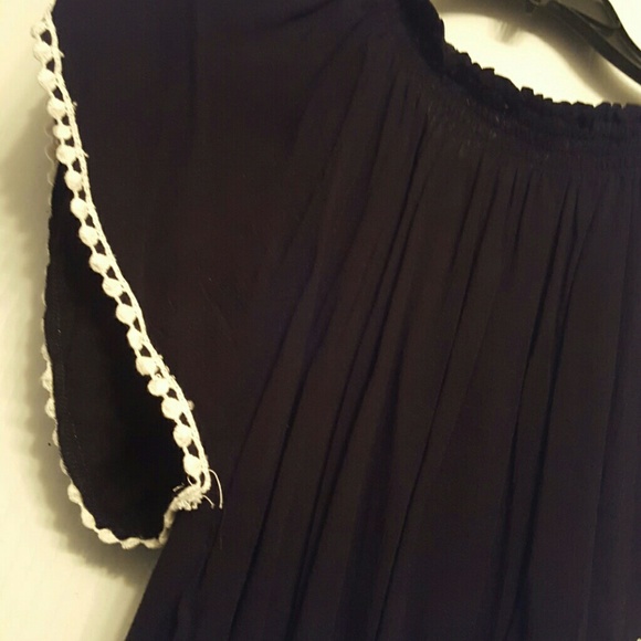 Black pleated top - Picture 2 of 3