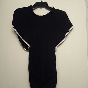 Black pleated top