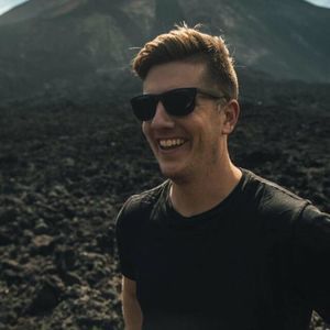 Meet your Posher, Stephen