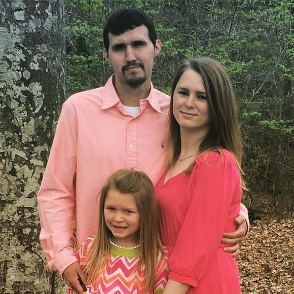 Meet your Posher, Lynda - Picture 2 of 4