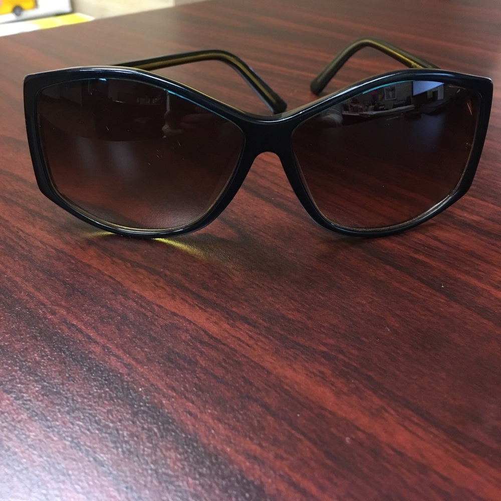 VonZipper Rosebud Sunglasses