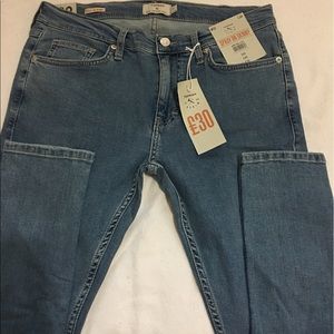 Top man men's "spray on Skinny" in 32W 34L