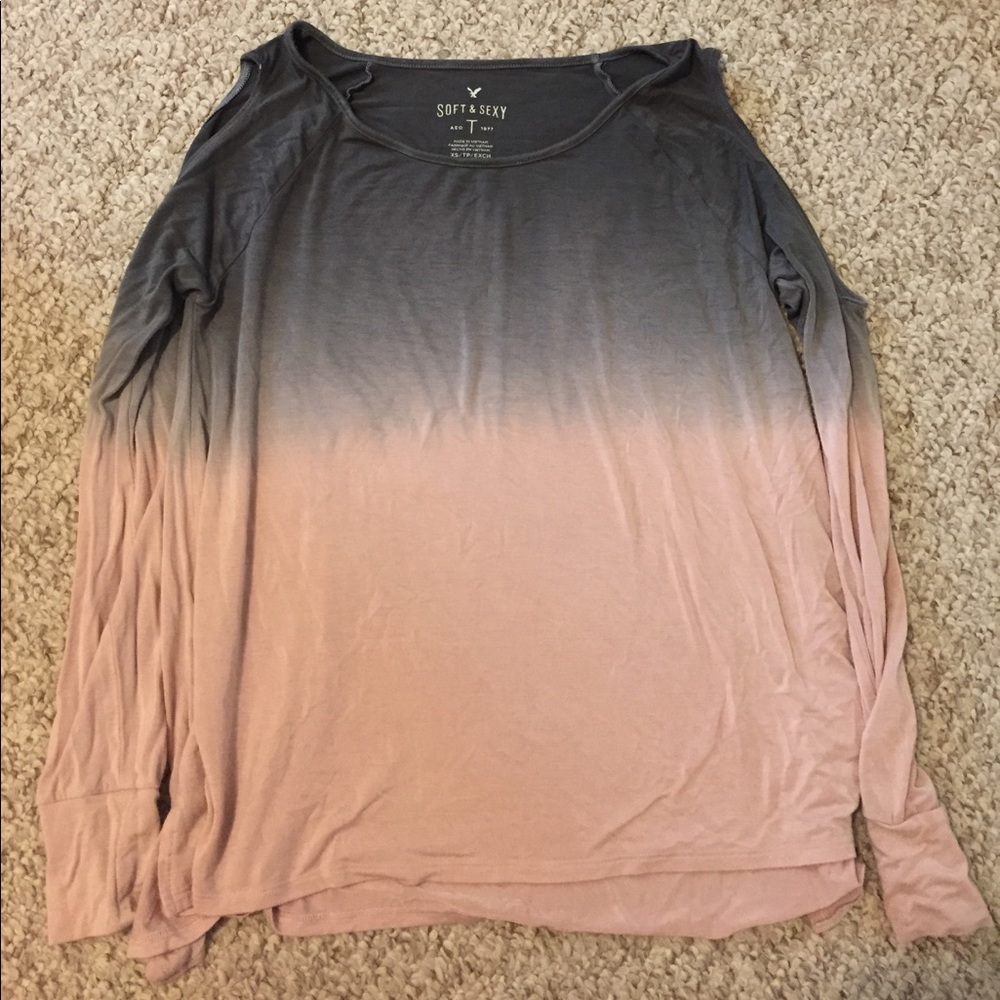 American eagle pink grey ombré shirt