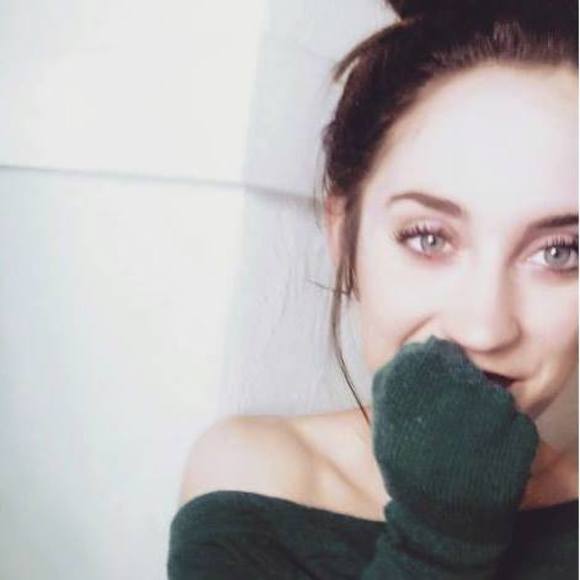 Meet your Posher, Samantha - Picture 1 of 1