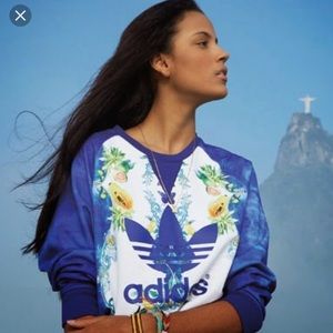 SOLD -Adidas moletom