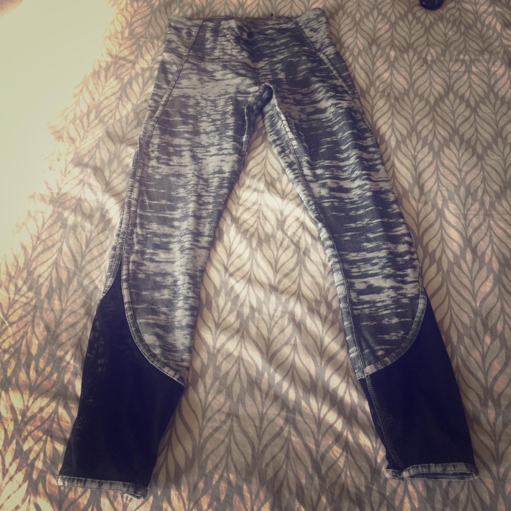 Lululemon brand new 7/8 tights.