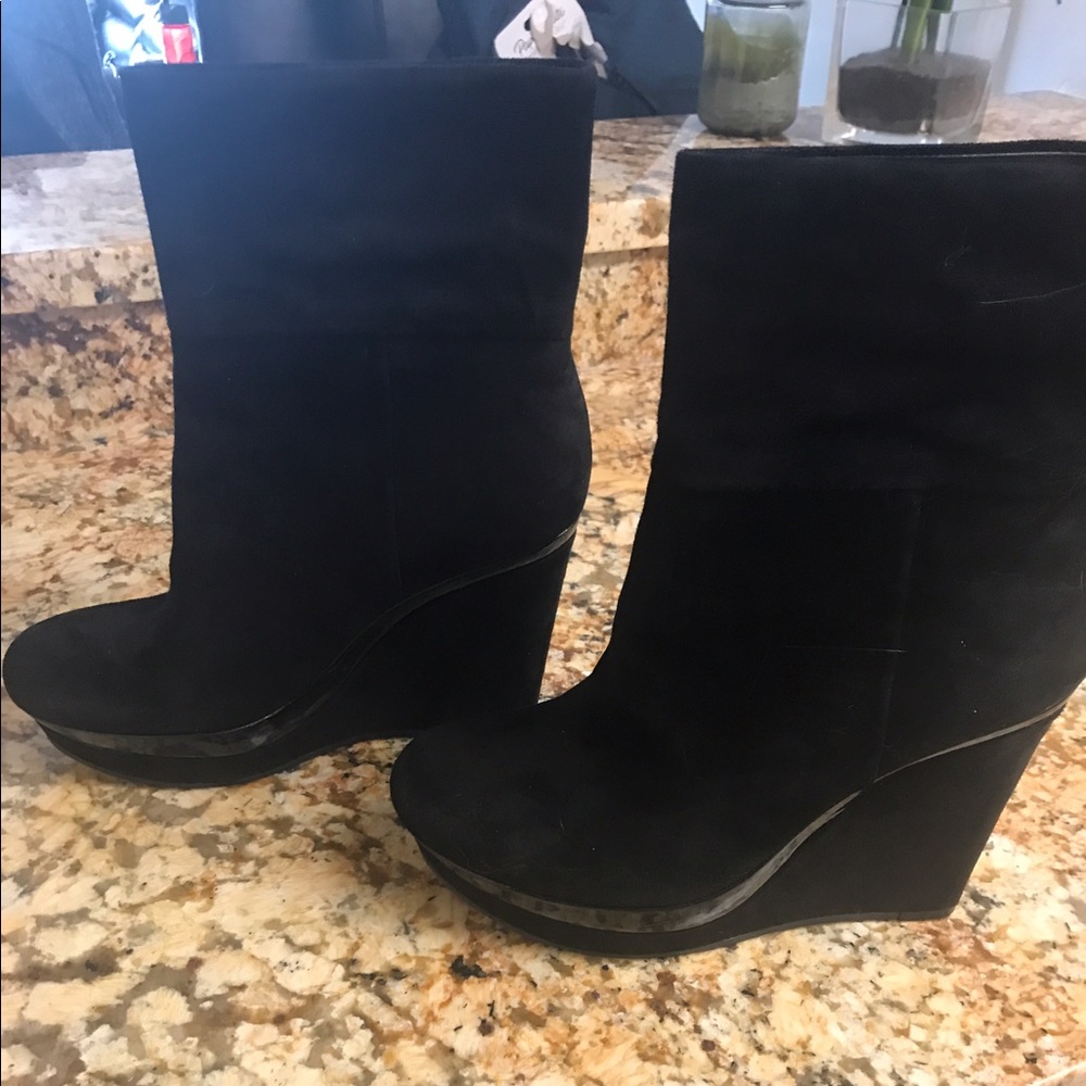 Gorgeous Via Spiga Wedge Booties