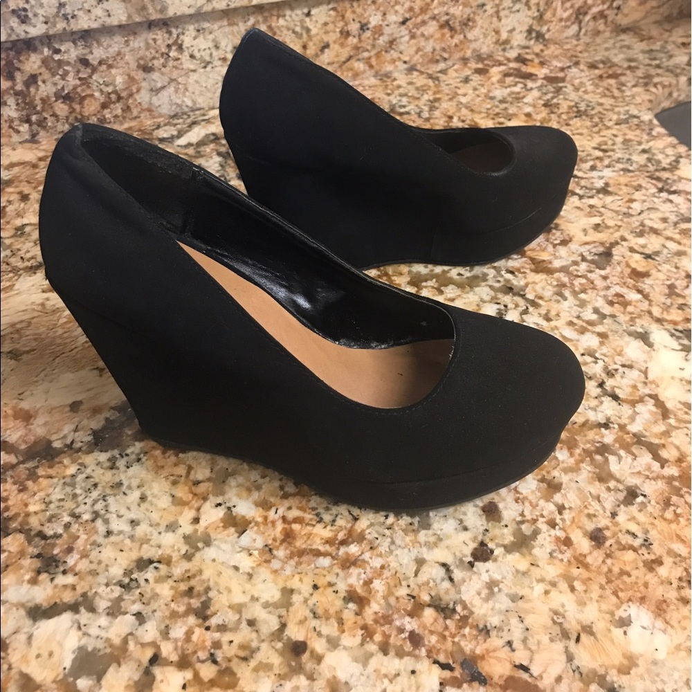 Black Wedges-size 8.5