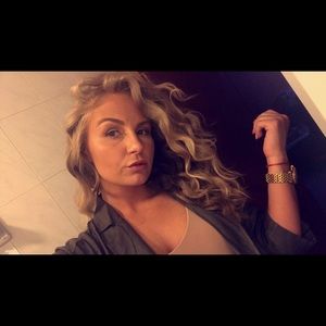 Meet your Posher, Marissa