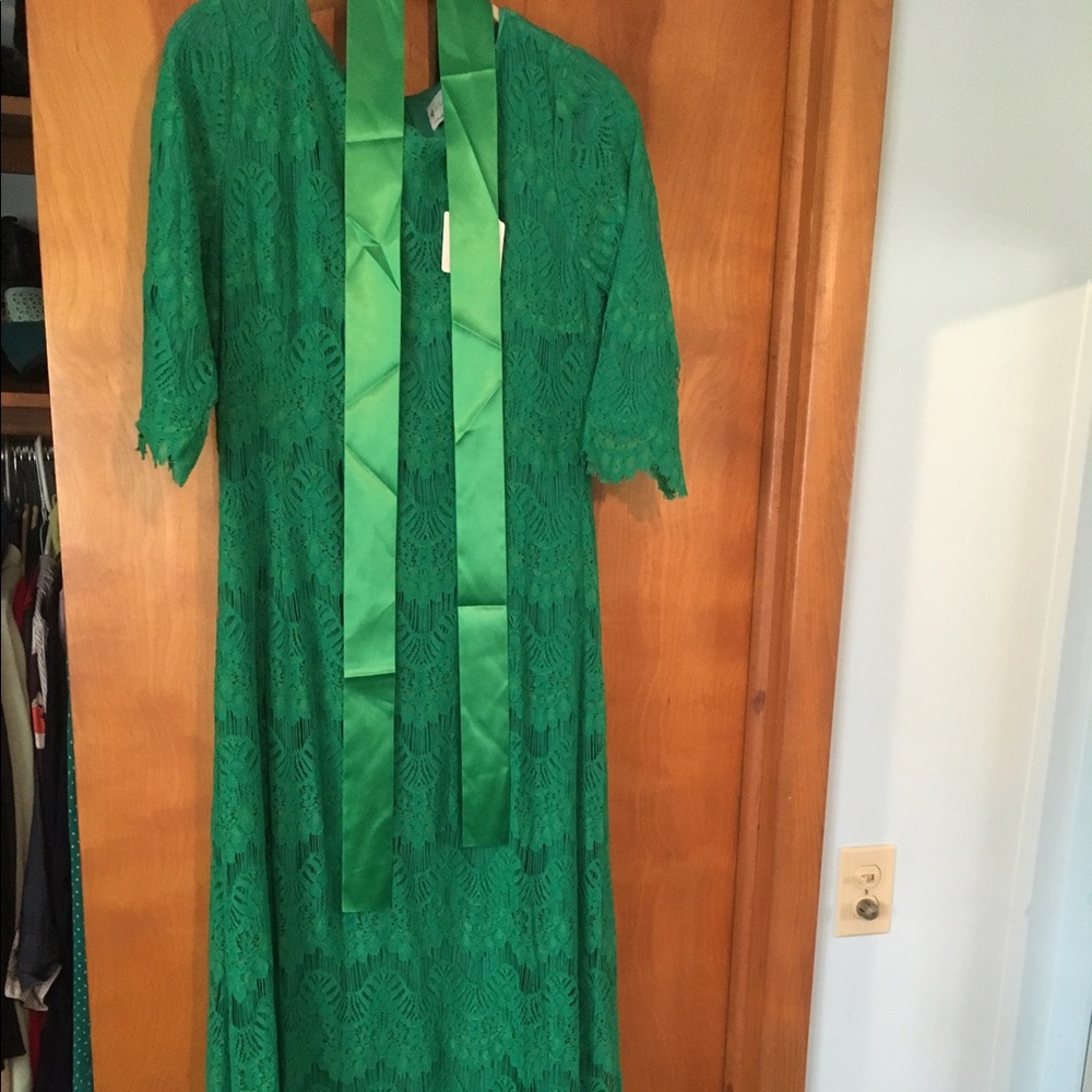 NWT Night in Paris maxi dainty Jewell's dress