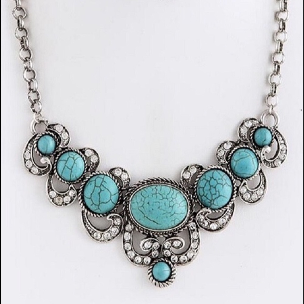 Beautiful rhinestone and stone statement necklace