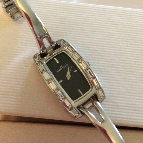 Anne Klein Bangle Bracelet Watch & Link Bracelet - Picture 3 of 4