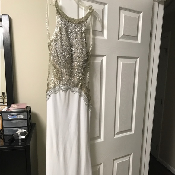 prom dress size  6 - Picture 4 of 8