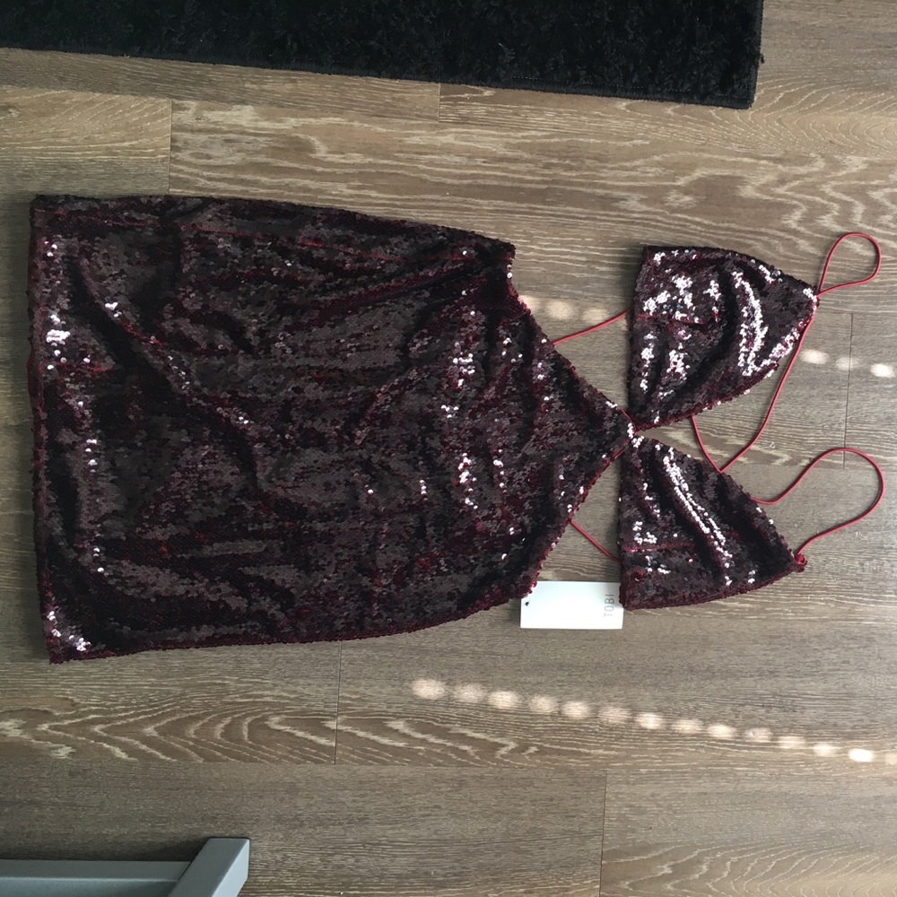 Tobi Sequin Cut Out Dress - NWT!!