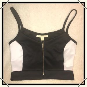 Crop top Tank - NO STAINS - NO RIPS - NO SNAGS