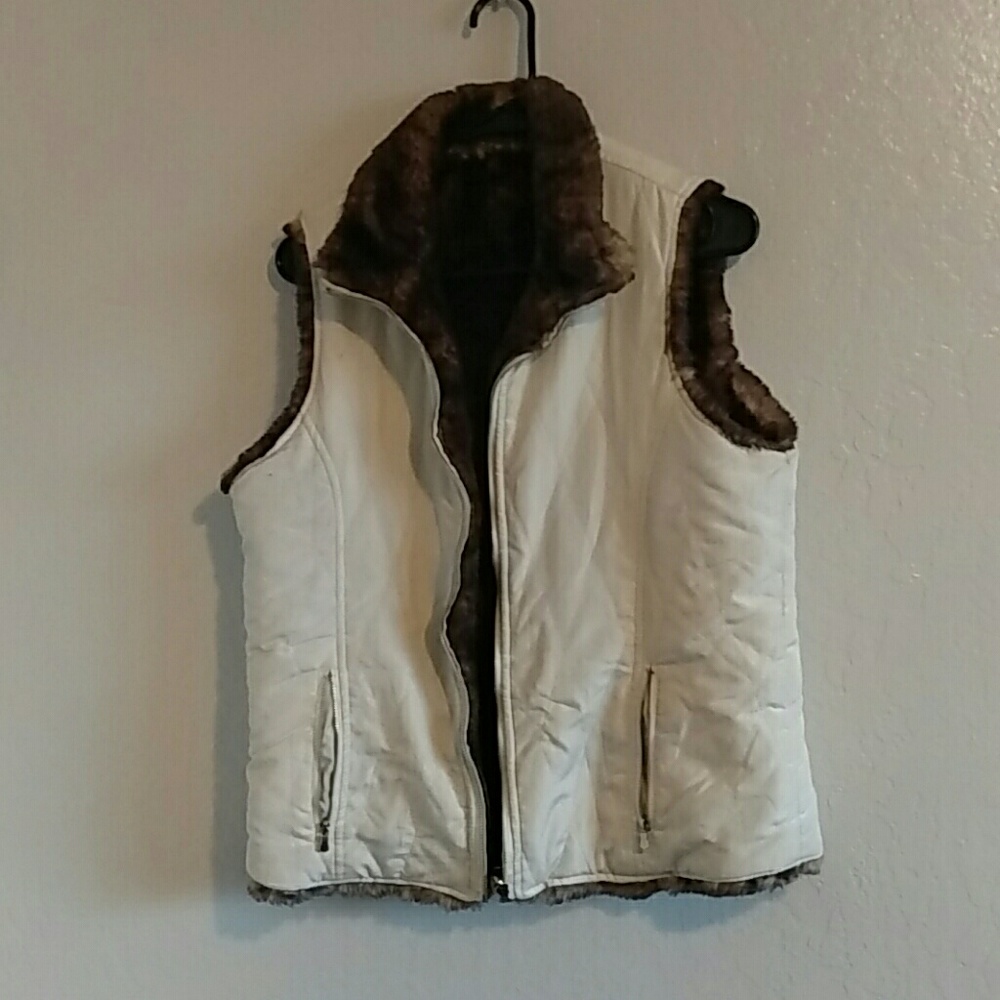 Faux Fur reversible Vest