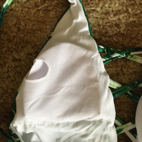 🌴Palm Leaf Criss-Cross One Piece Swimsuit - Picture 7 of 8