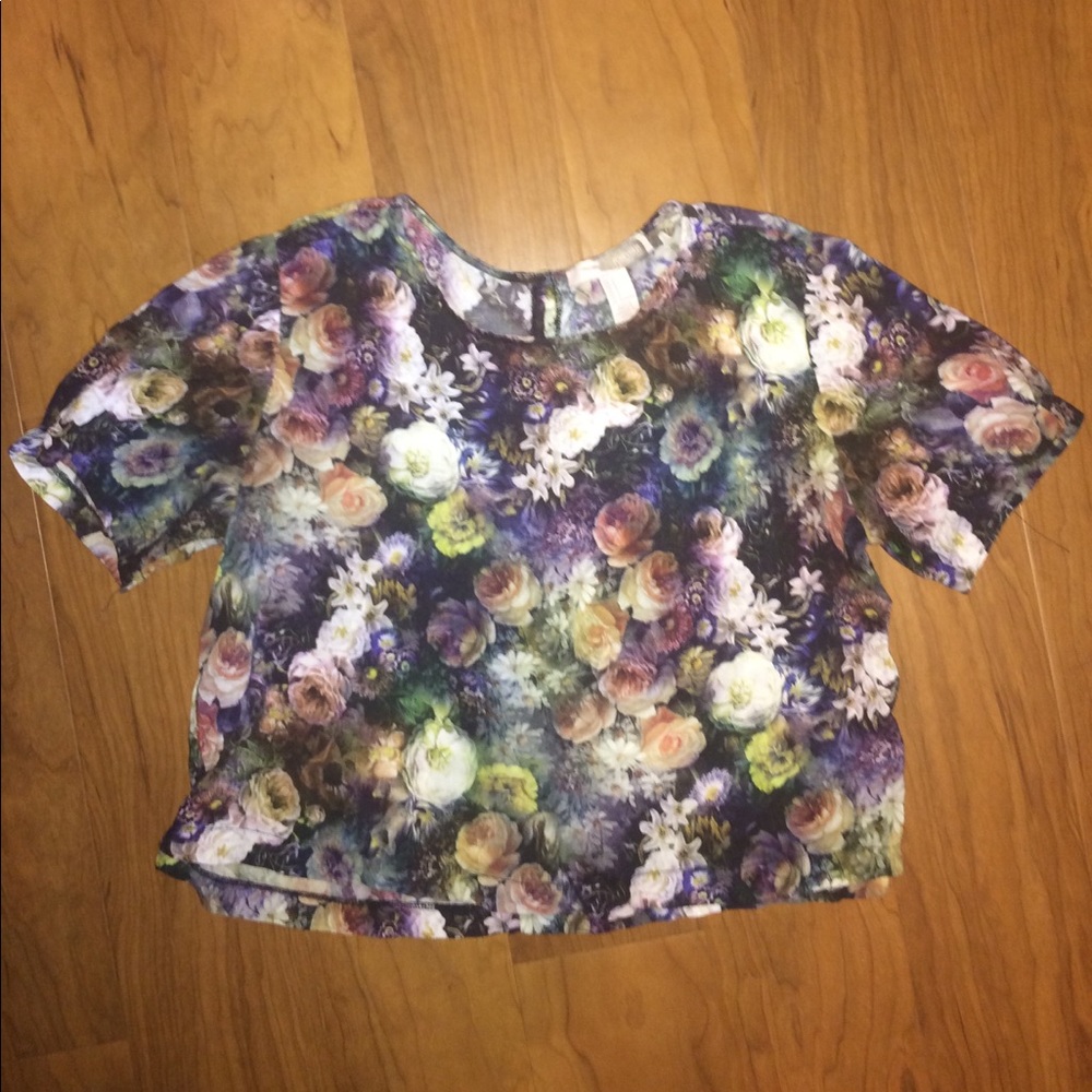 Elegant floral top