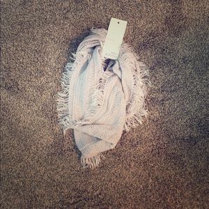 Unused gray infinity scarf