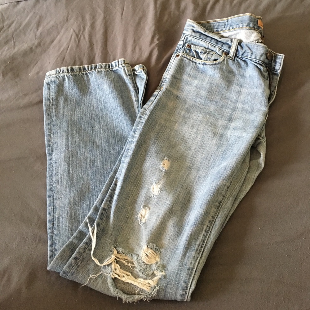Boyfriend A&F distressed jeans