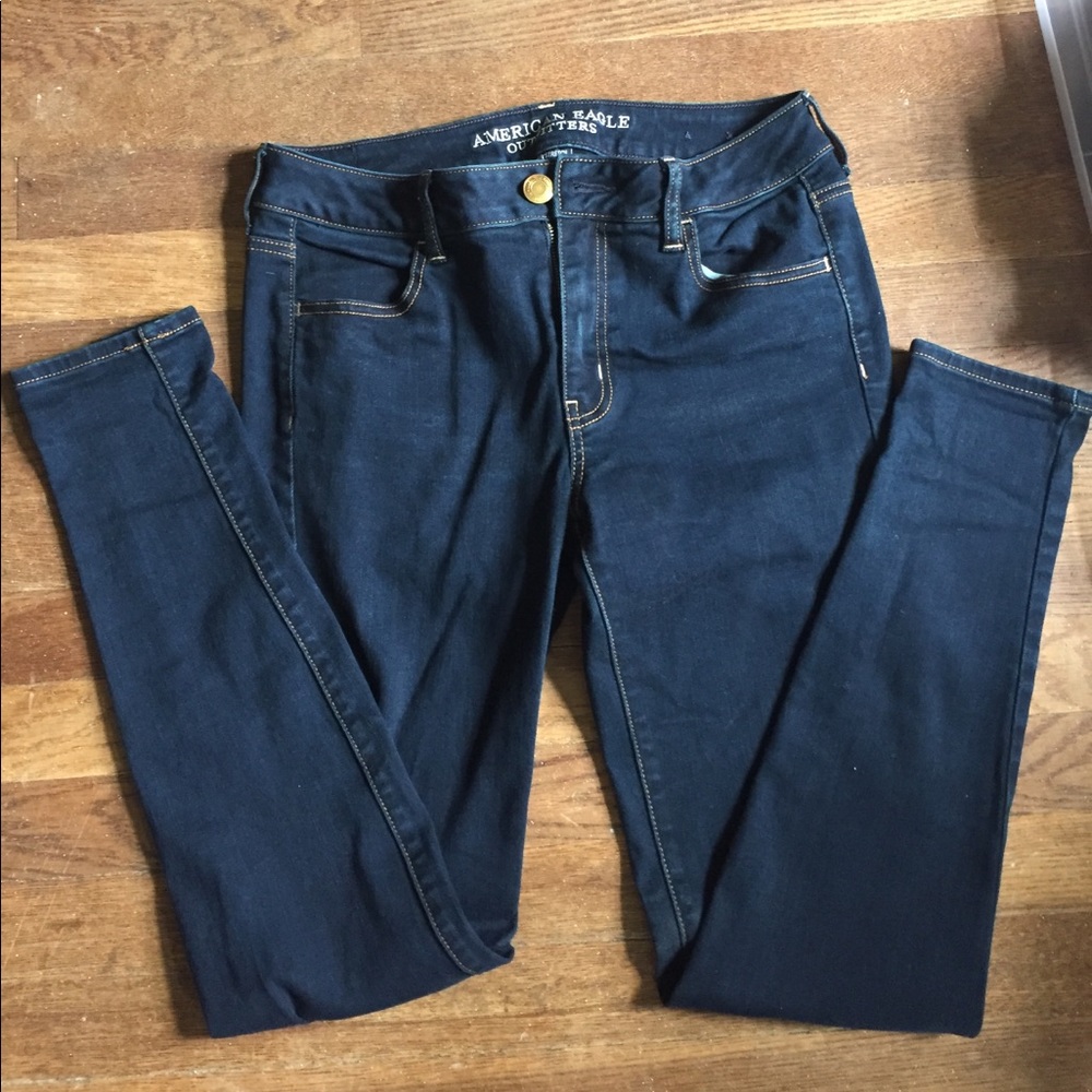 American Eagle dark wash jeggings