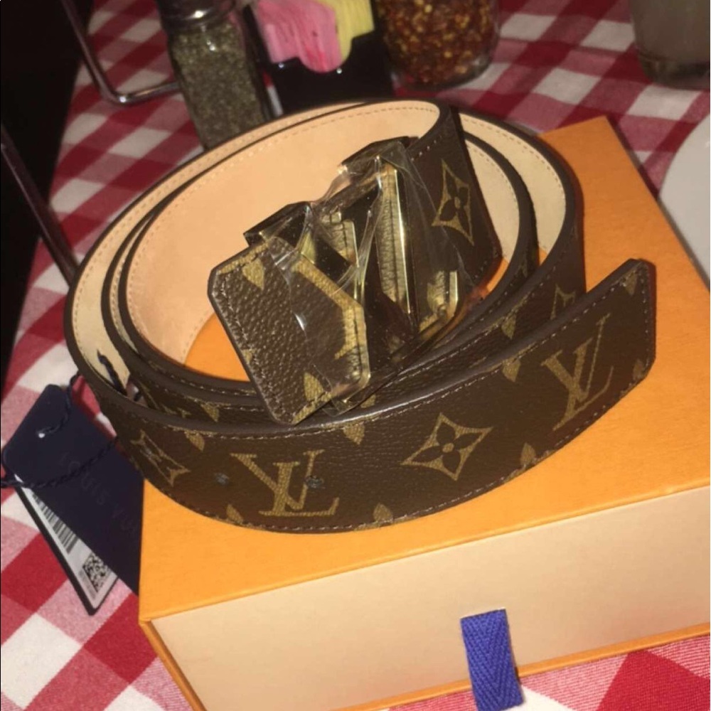 110cm Louis Vuitton belt