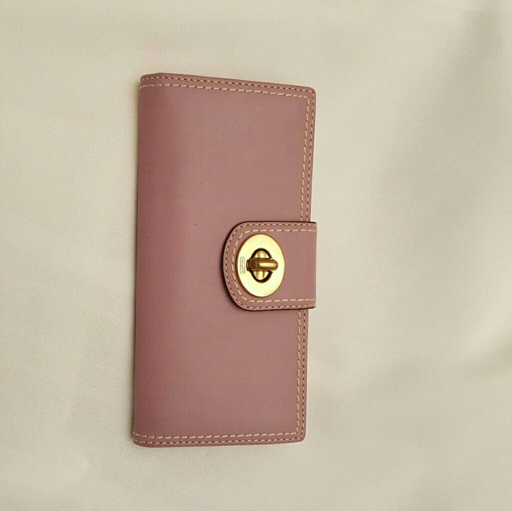 Coach Wallet - Picture 4 of 8