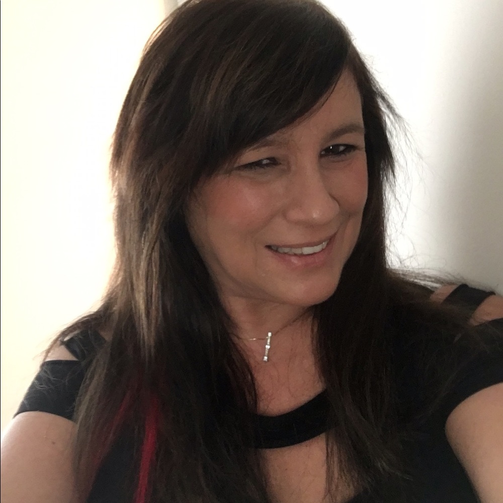 Meet your Posher, Sandra