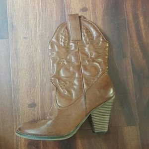 Mia Cowgirl boots