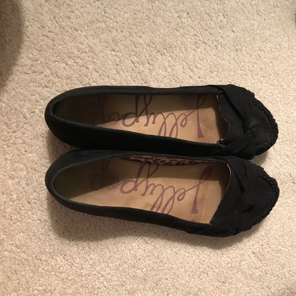 Super comfy black flats - Picture 1 of 2